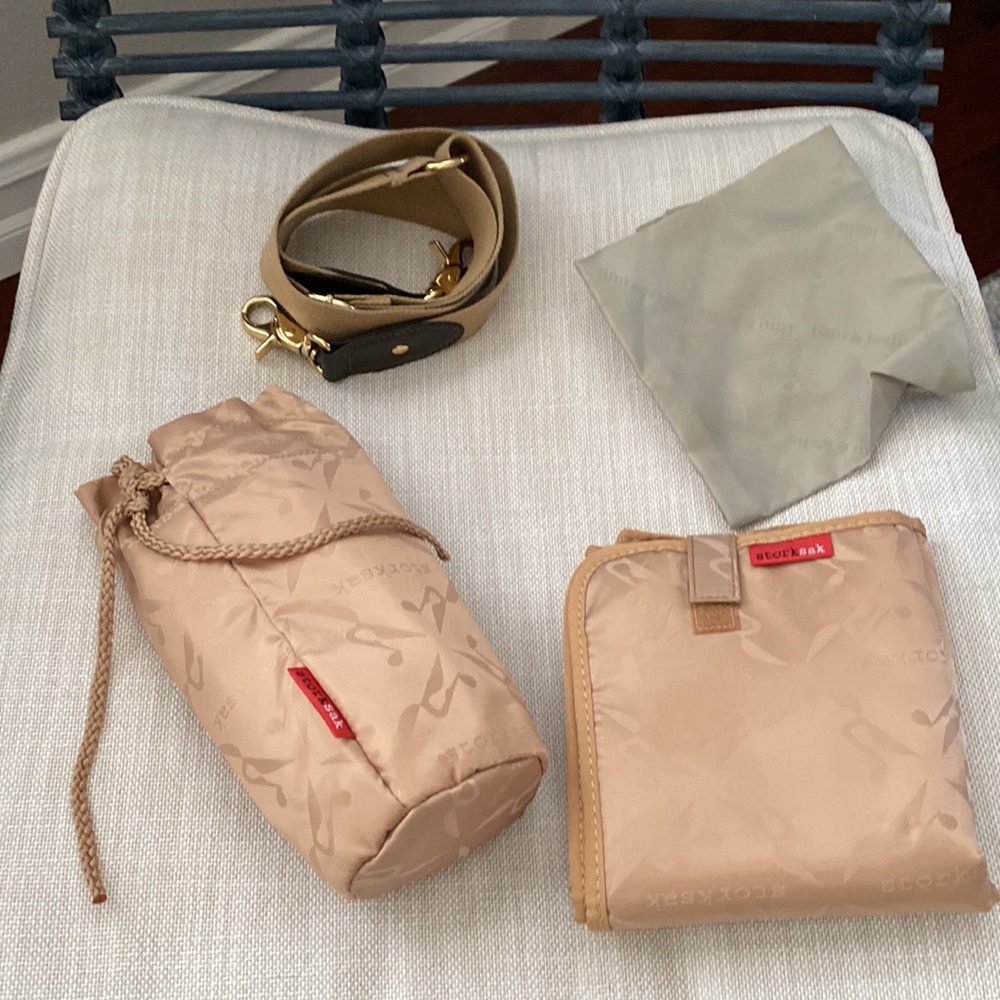 Stork Sac Diaper Bag - Picture 2 of 8